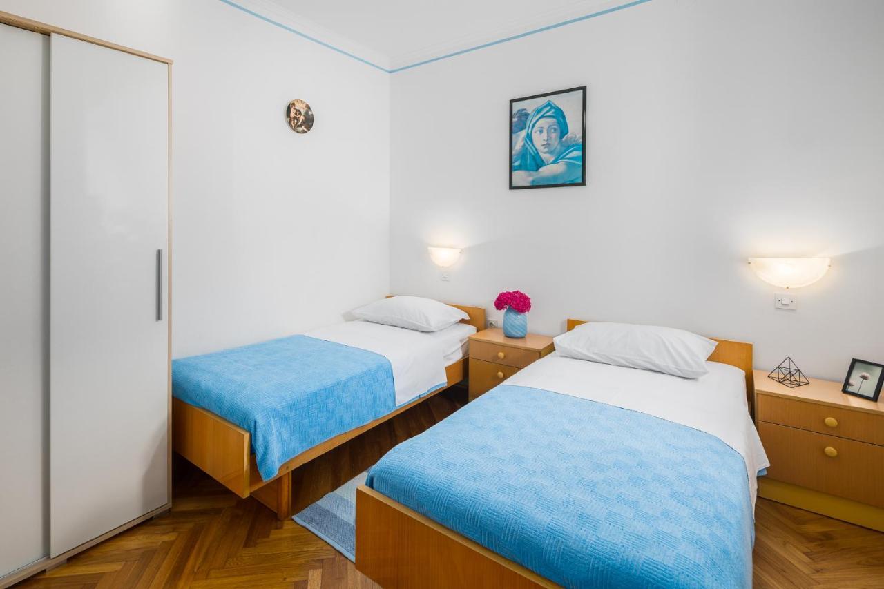 Apartments Marcan 포레치 외부 사진
